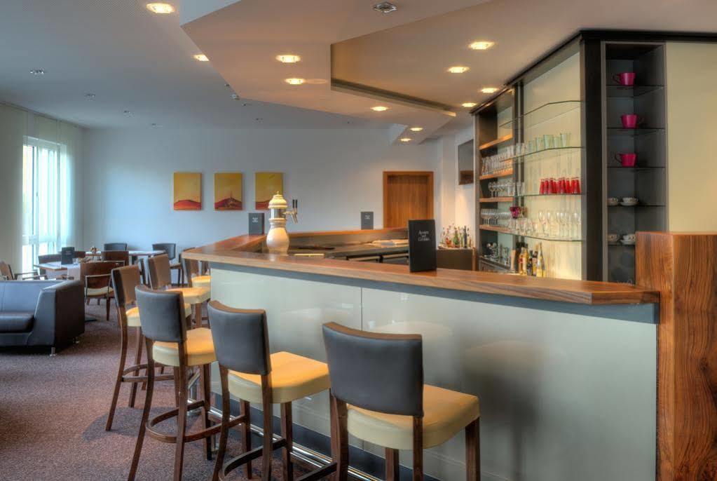 Hotel Darstein Altrip Екстериор снимка