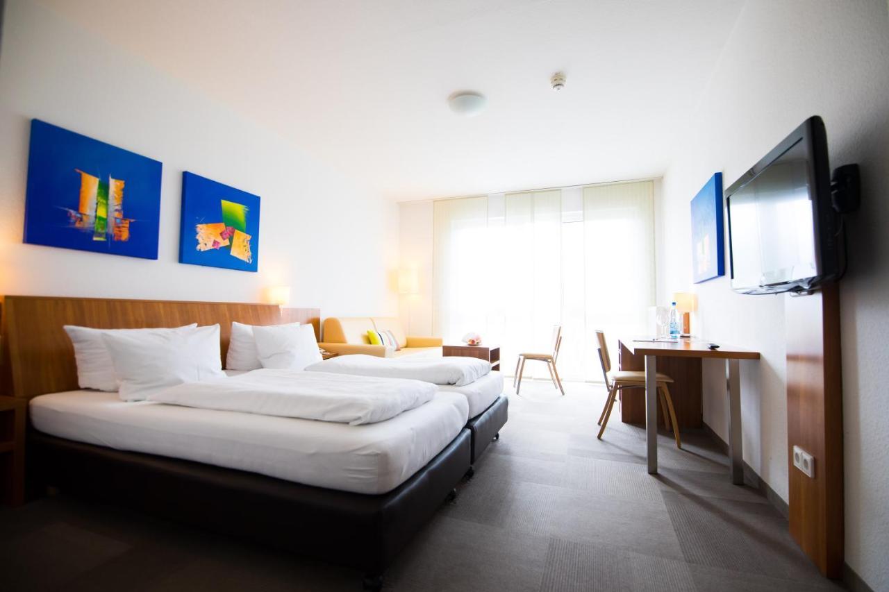 Hotel Darstein Altrip Екстериор снимка